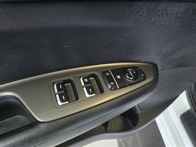 2019 Kia Optima LX 4DR SEDAN - Photo 17 - Hamilton, OH 45015