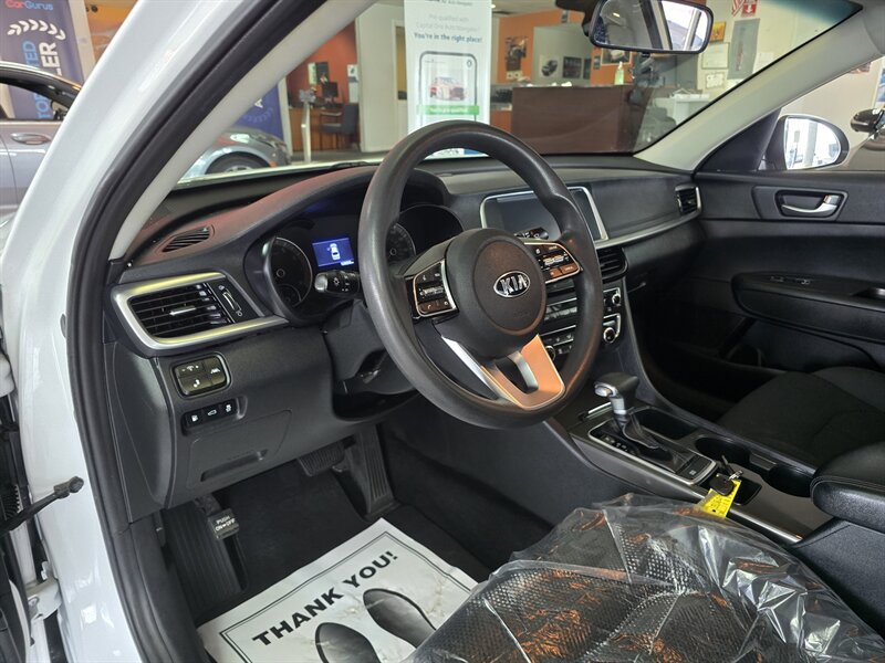2019 Kia Optima LX 4DR SEDAN - Photo 8 - Hamilton, OH 45015