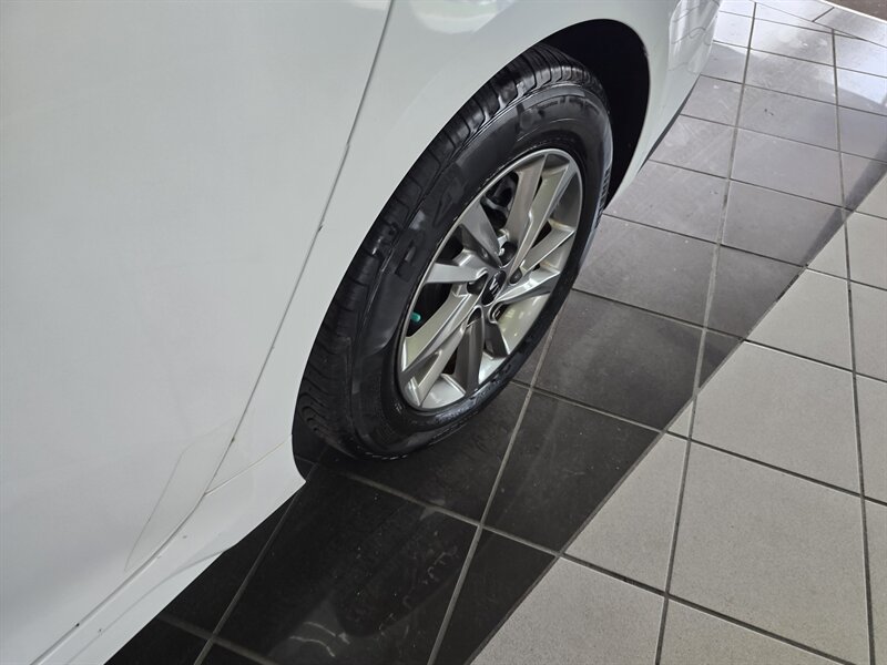 2019 Kia Optima LX 4DR SEDAN - Photo 28 - Hamilton, OH 45015