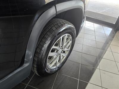 2018 GMC Acadia SLE-2 4DR SUV 4X4 - Photo 41 - Hamilton, OH 45015
