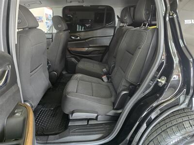 2018 GMC Acadia SLE-2 4DR SUV 4X4 - Photo 11 - Hamilton, OH 45015