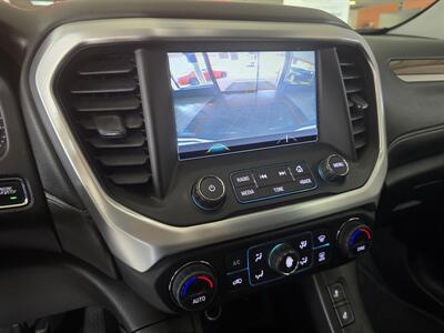 2018 GMC Acadia SLE-2 4DR SUV 4X4 - Photo 27 - Hamilton, OH 45015