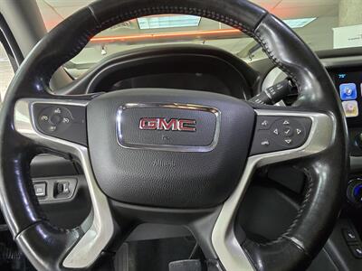 2018 GMC Acadia SLE-2 4DR SUV 4X4 - Photo 30 - Hamilton, OH 45015