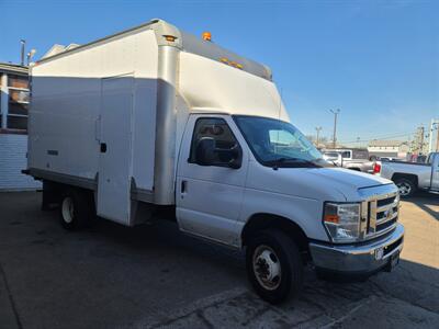 2016 Ford E-Series Van ECONOLINE E-450 CUTAWAY/BOX/TRUCK   - Photo 1 - Hamilton, OH 45015