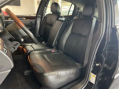 2009 Lincoln Town Car Signature Limited   - Photo 10 - Hamilton, OH 45015