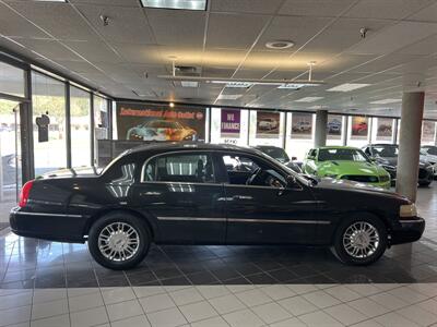 2009 Lincoln Town Car Signature Limited   - Photo 5 - Hamilton, OH 45015