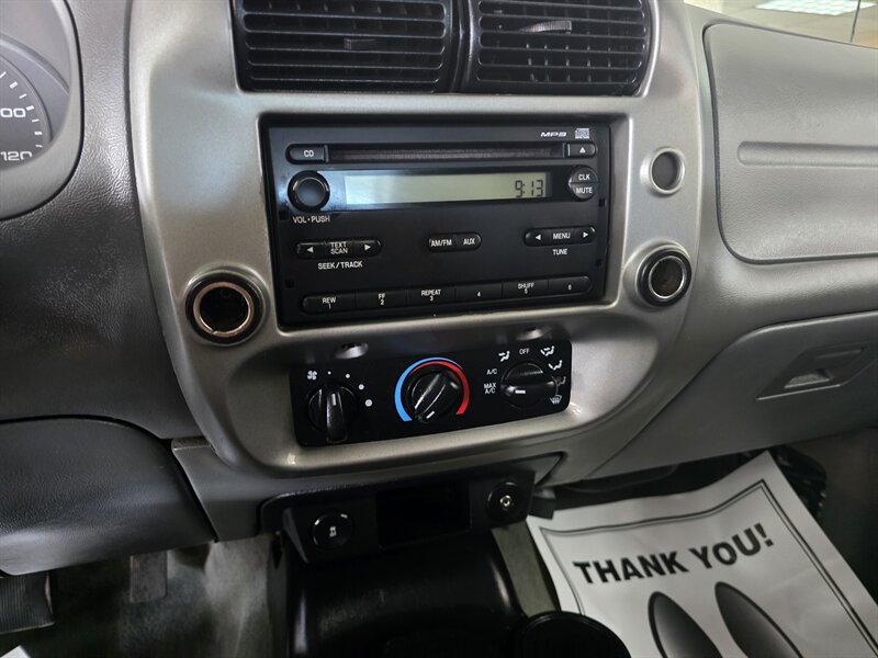 2011 Ford Ranger XLT EXTENDED CAB - Photo 18 - Hamilton, OH 45015