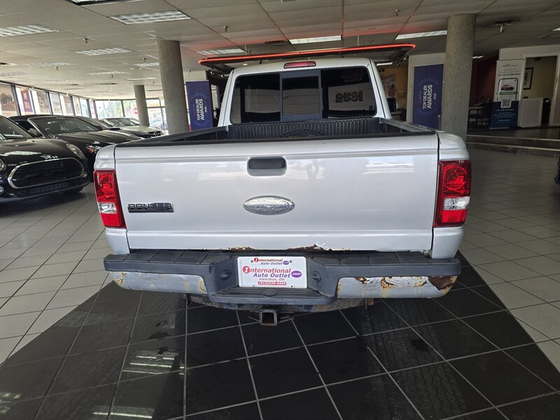 2011 Ford Ranger XLT EXTENDED CAB - Photo 5 - Hamilton, OH 45015