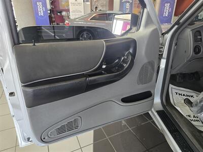 2011 Ford Ranger XLT EXTENDED CAB - Photo 7 - Hamilton, OH 45015