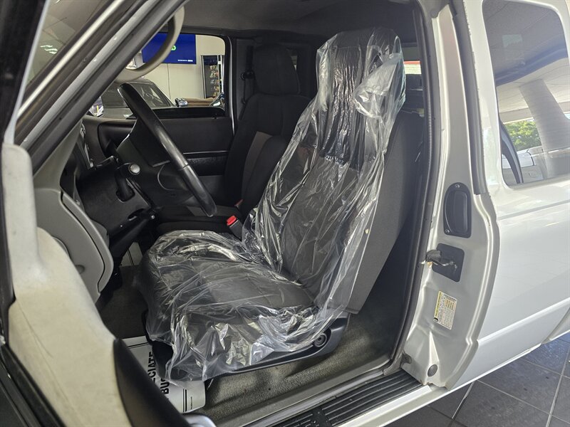 2011 Ford Ranger XLT EXTENDED CAB - Photo 9 - Hamilton, OH 45015