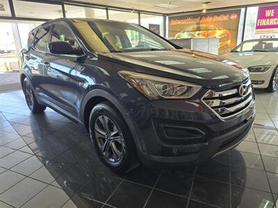 2015 Hyundai SANTA FE Sport 2.4L 4DR SUV   - Photo 3 - Hamilton, OH 45015