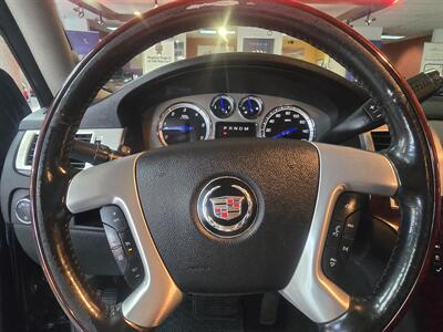 2009 Cadillac Escalade EXT SPORT4DR CREW AWD   - Photo 24 - Hamilton, OH 45015