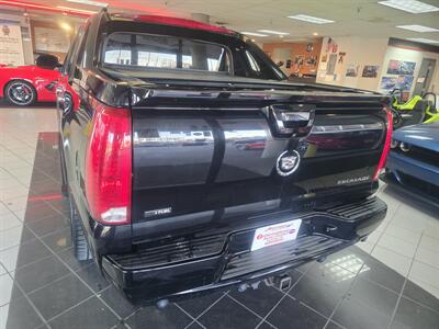 2009 Cadillac Escalade EXT SPORT4DR CREW AWD   - Photo 5 - Hamilton, OH 45015