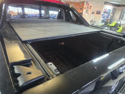 2009 Cadillac Escalade EXT SPORT4DR CREW AWD   - Photo 30 - Hamilton, OH 45015