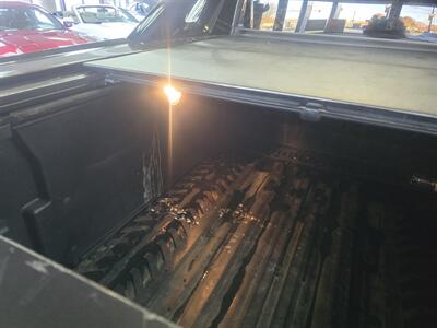 2009 Cadillac Escalade EXT SPORT4DR CREW AWD   - Photo 31 - Hamilton, OH 45015