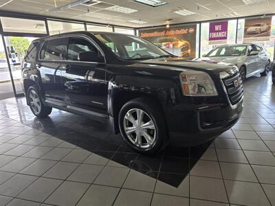 2017 GMC Terrain SLE-1 4DR SUV   - Photo 3 - Hamilton, OH 45015