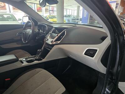 2017 GMC Terrain SLE-1 4DR SUV   - Photo 14 - Hamilton, OH 45015