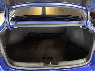 2022 Hyundai ELANTRA SEL 4DR SEDAN   - Photo 25 - Hamilton, OH 45015