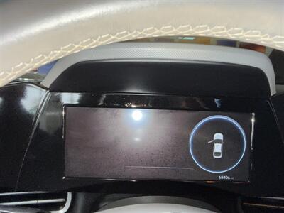 2022 Hyundai ELANTRA SEL 4DR SEDAN   - Photo 10 - Hamilton, OH 45015