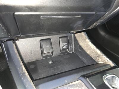 2015 Honda Civic LX 4DR SEDAN   - Photo 21 - Hamilton, OH 45015