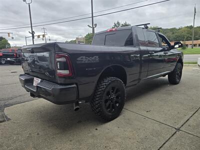 2022 RAM 2500 Big Horn 4DR MEGA CAB CREW 4X4 - Photo 4 - Hamilton, OH 45015