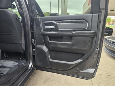 2022 RAM 2500 Big Horn 4DR MEGA CAB CREW 4X4 - Photo 16 - Hamilton, OH 45015