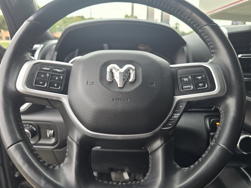 2022 RAM 2500 Big Horn 4DR MEGA CAB CREW 4X4 - Photo 30 - Hamilton, OH 45015