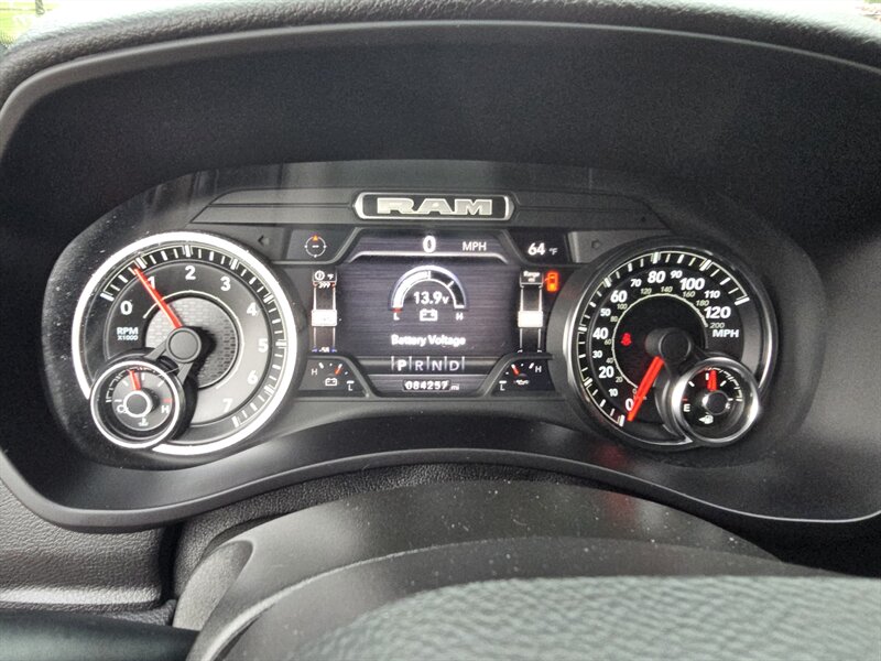 2022 RAM 2500 Big Horn 4DR MEGA CAB CREW 4X4 - Photo 33 - Hamilton, OH 45015