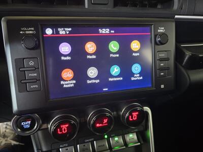 2022 Toyota 86 GR 86 Premium 2DR COUPE   - Photo 19 - Hamilton, OH 45015