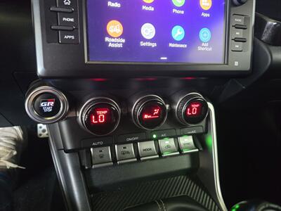 2022 Toyota 86 GR 86 Premium 2DR COUPE   - Photo 20 - Hamilton, OH 45015