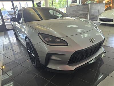 2022 Toyota 86 GR 86 Premium 2DR COUPE   - Photo 6 - Hamilton, OH 45015
