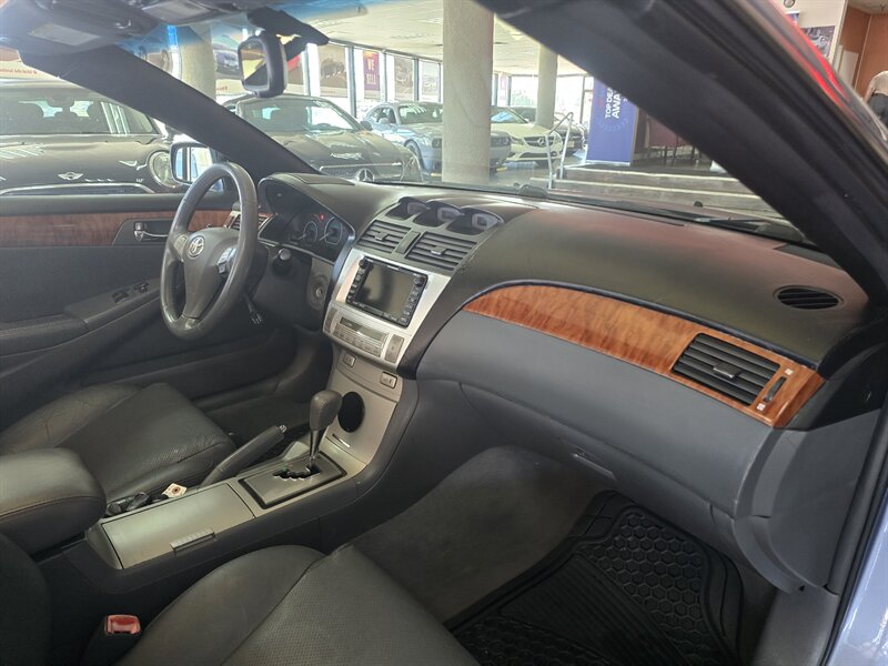2008 Toyota Camry SE V6 2DR CONVERTIBLE - Photo 19 - Hamilton, OH 45015