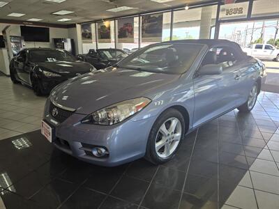 2008 Toyota Camry SE V6 2DR CONVERTIBLE - Photo 11 - Hamilton, OH 45015
