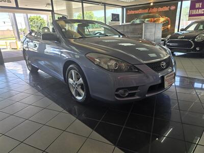 2008 Toyota Camry SE V6 2DR CONVERTIBLE - Photo 4 - Hamilton, OH 45015