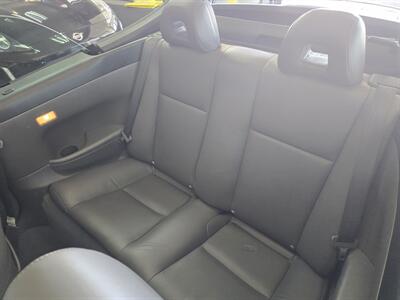 2008 Toyota Camry SE V6 2DR CONVERTIBLE - Photo 17 - Hamilton, OH 45015