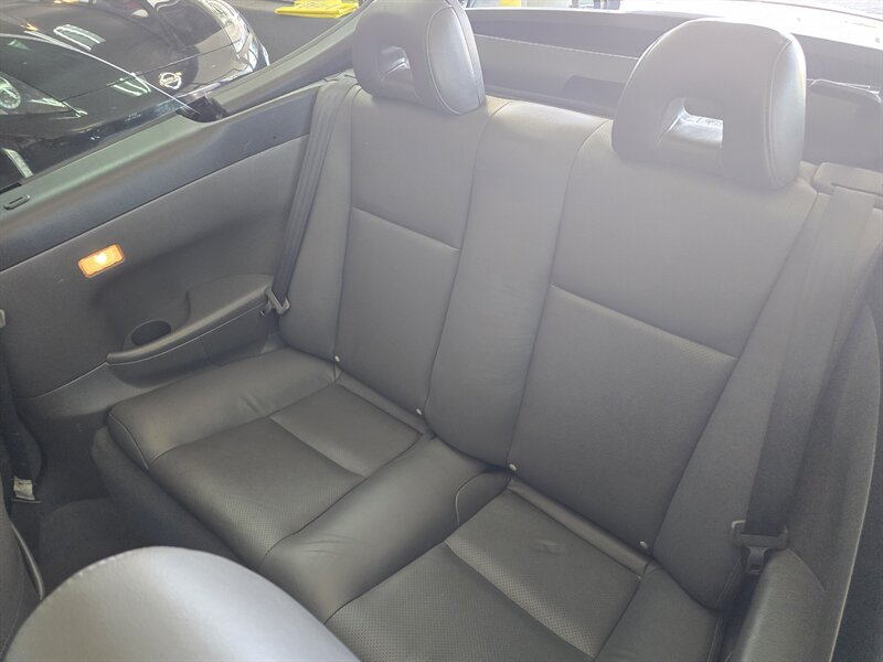 2008 Toyota Camry SE V6 2DR CONVERTIBLE - Photo 17 - Hamilton, OH 45015