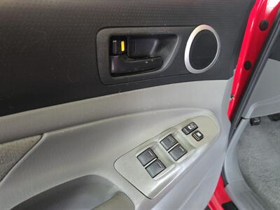 2007 Toyota Tacoma PreRunner V6 DOUBLE CAB CREW/SR5 - Photo 17 - Hamilton, OH 45015