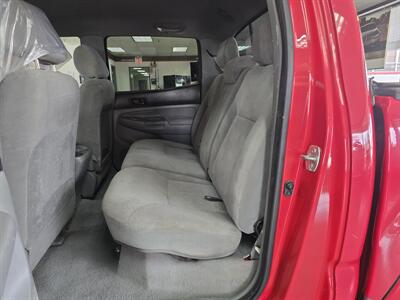 2007 Toyota Tacoma PreRunner V6 DOUBLE CAB CREW/SR5 - Photo 11 - Hamilton, OH 45015