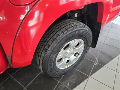 2007 Toyota Tacoma PreRunner V6 DOUBLE CAB CREW/SR5 - Photo 30 - Hamilton, OH 45015