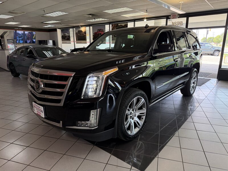 2015 Cadillac Escalade Premium   - Photo 1 - Hamilton, OH 45015