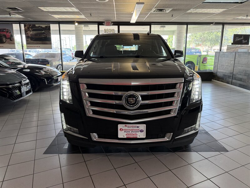 2015 Cadillac Escalade Premium - Photo 3 - Hamilton, OH 45015