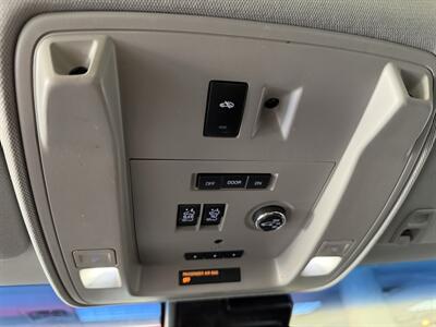 2015 Cadillac Escalade Premium - Photo 19 - Hamilton, OH 45015