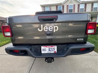 2020 Jeep Gladiator Overland 4DR CREW 4X4 - Photo 8 - Hamilton, OH 45015