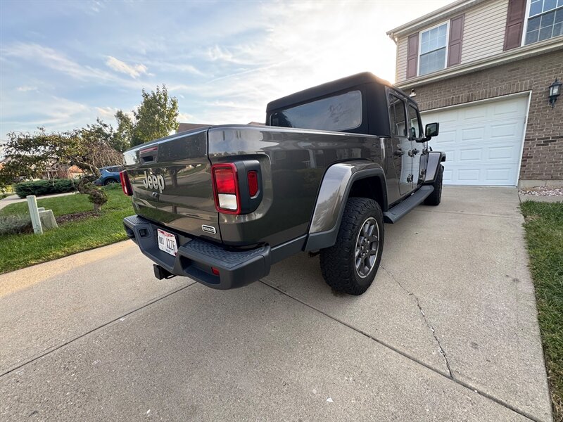 2020 Jeep Gladiator Overland 4DR CREW 4X4 - Photo 6 - Hamilton, OH 45015