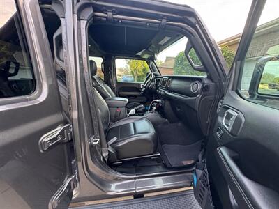 2020 Jeep Gladiator Overland 4DR CREW 4X4 - Photo 16 - Hamilton, OH 45015