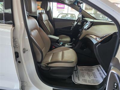 2014 Hyundai Santa Fe GLS 4DR SUV AWD   - Photo 16 - Hamilton, OH 45015