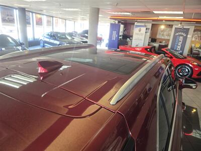 2019 Cadillac XT4 Premium Luxury 4DR SUV AWD - Photo 24 - Hamilton, OH 45015