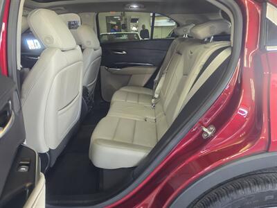 2019 Cadillac XT4 Premium Luxury 4DR SUV AWD - Photo 11 - Hamilton, OH 45015