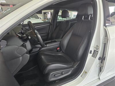 2017 Honda Civic Sport Touring 4DR HATCHBACK   - Photo 7 - Hamilton, OH 45015