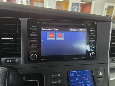 2020 Toyota Sienna LE 8-Passenger 4DR MINI-VAN   - Photo 28 - Hamilton, OH 45015